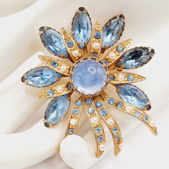 Vintage Selini Blue Rhinestone Pearl Brooch Cabochon Floral Pin 2" - Picture 3 of 9